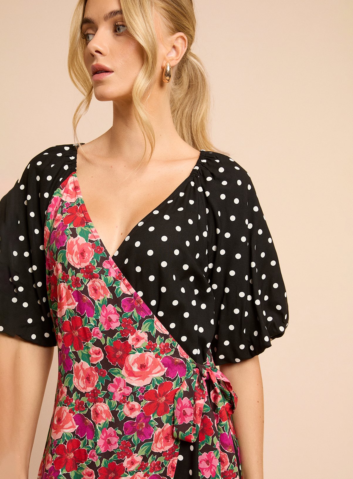 DOROTHY PERKINS Floral Spot Mix Puff Sleeve Print Mix Wrap Midi Dress 14 - Image 2 thumbnail